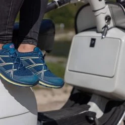 HAIX Black Eagle Adventure 2.2 GTX Ws Low Night-Lemon Ulkoilukengät -Fjällräven shop 330101 36ef7fab23a254af118ce0e9d8749ea7 3